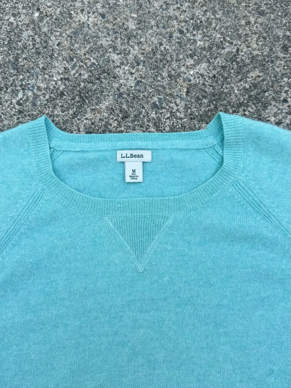 L.L. Bean Women’s Aqua Crewneck Sweater - Picture 2 of 9